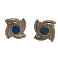 gāyanti gāyanti